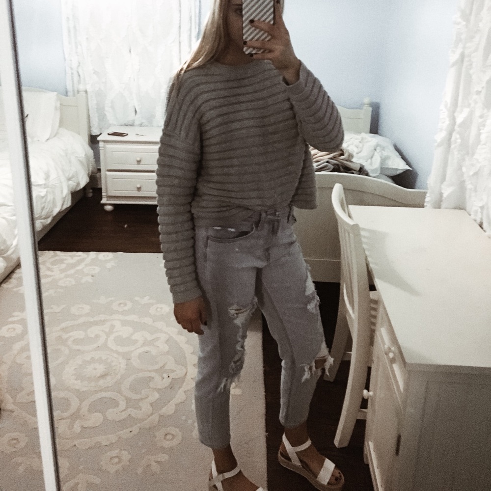 gray sweater